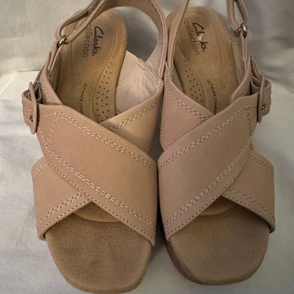 Clarks Collection Ultimate Comfort Nude Wedge Sandals NWOT